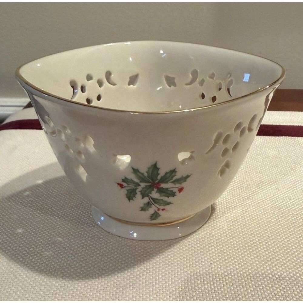 Lenox Holiday Pierced Bowl Classic Holly and Berry Motif with Gold Trim USA